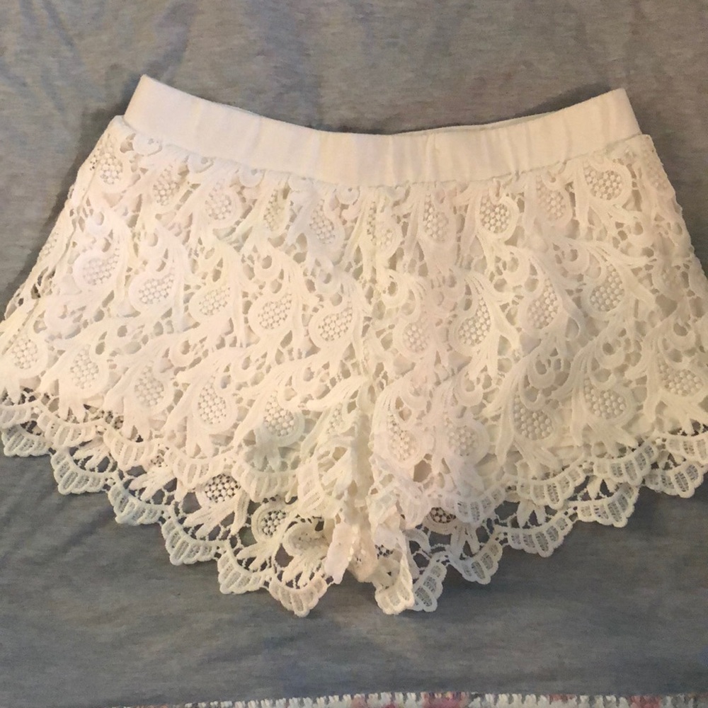 Lace shorts